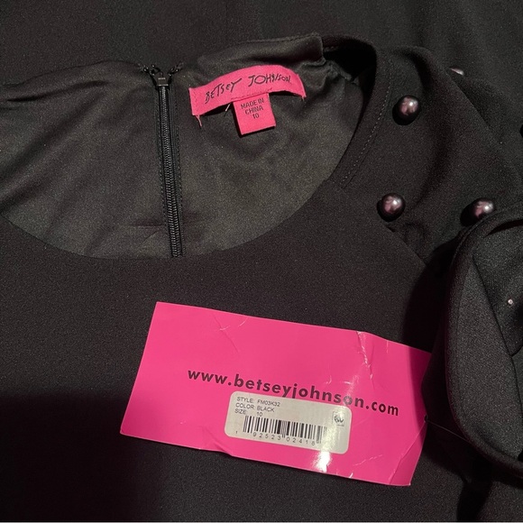 Betsey Johnson Dress Women's Size 10 US Black Embellished Shoulders NWT - Picture 10 of 11